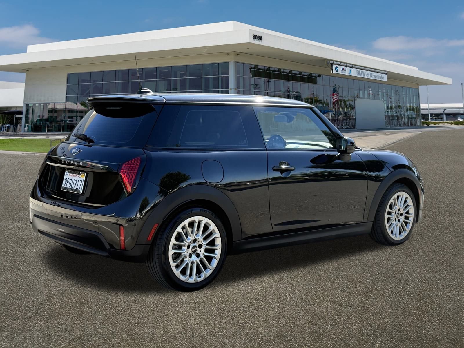 Used 2025 MINI Cooper S image 11