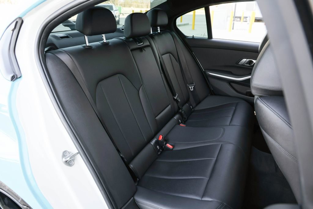 Used 2021 BMW M340i w/ Premium Package image 26