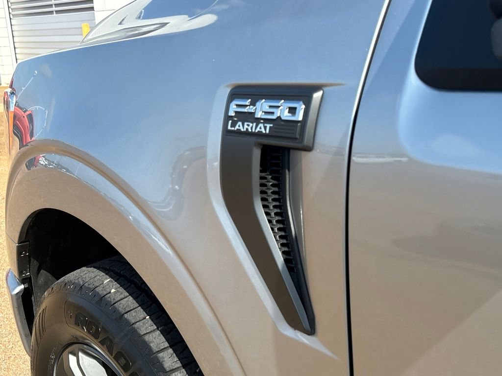 Used 2023 Ford F150 Lariat image 32