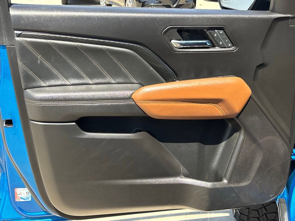 Used 2023 GMC Canyon AT4 w/ AT4 Premium Package image 13