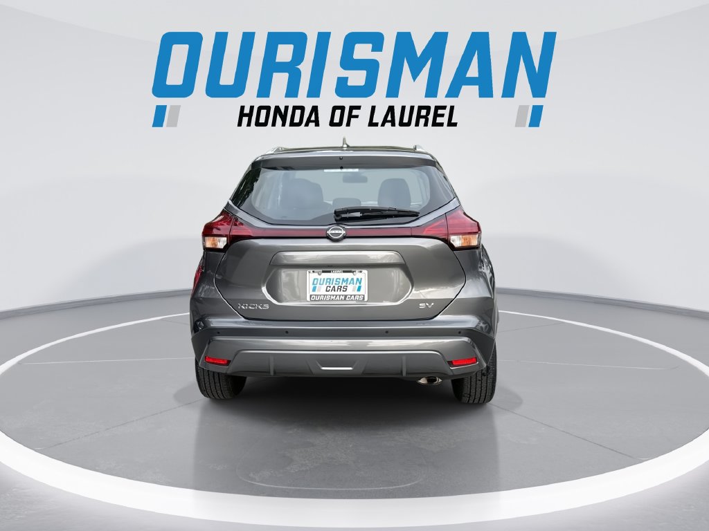 Used 2024 Nissan Kicks SV FWD image 7