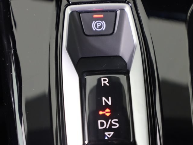 Certified 2025 Audi Q5 Premium w/ Premium Plus AWD/4WD image 20