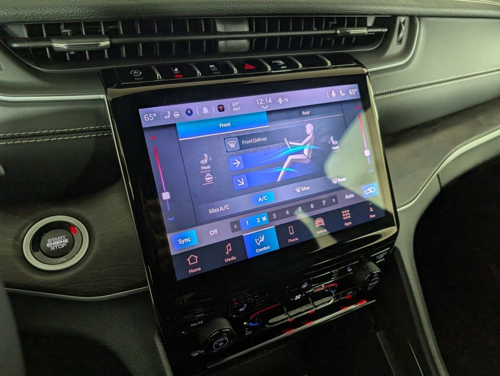 New 2025 Jeep Grand Cherokee L Limited image 24