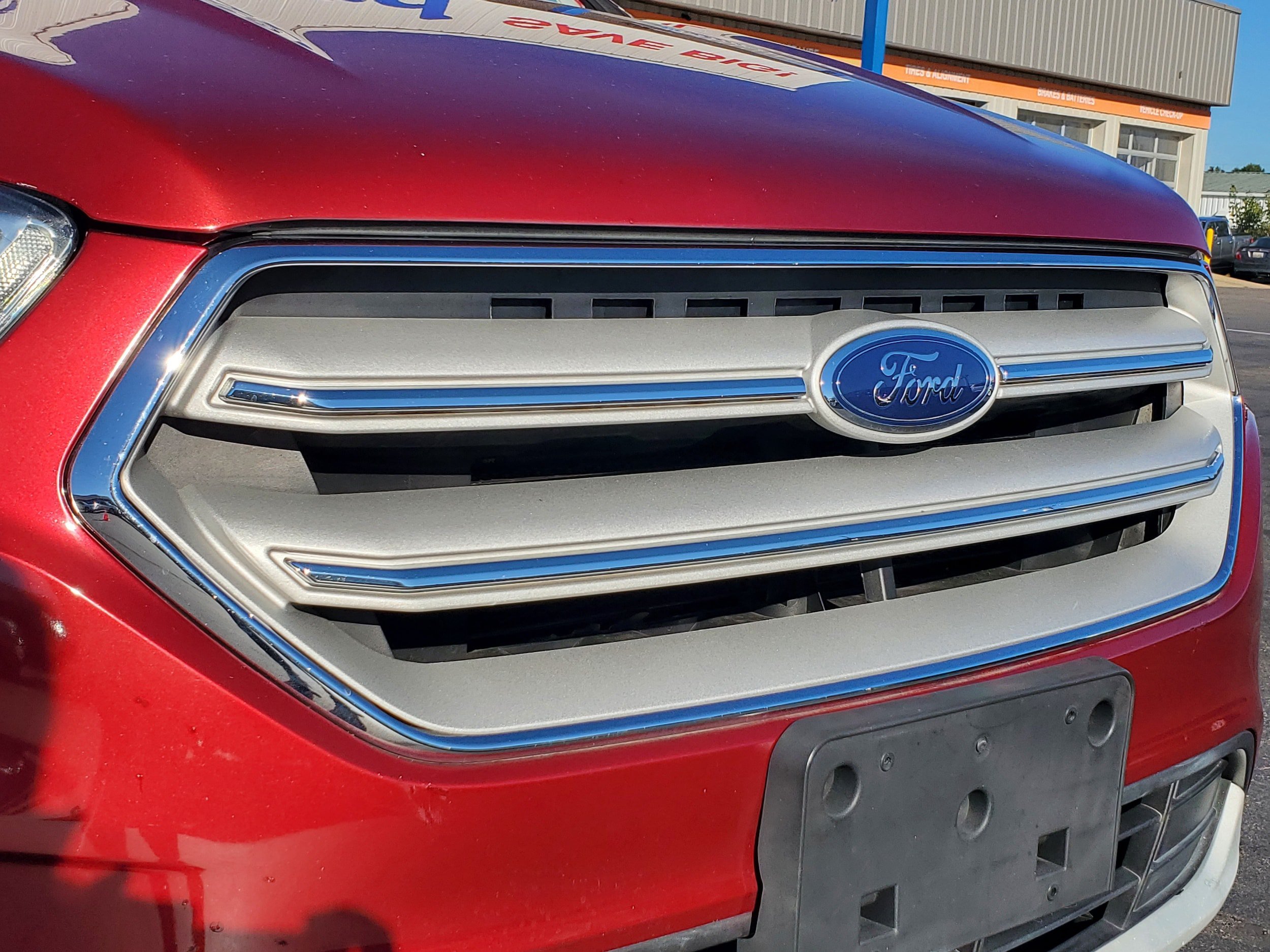 Used 2017 Ford Escape Titanium AWD/4WD image 29