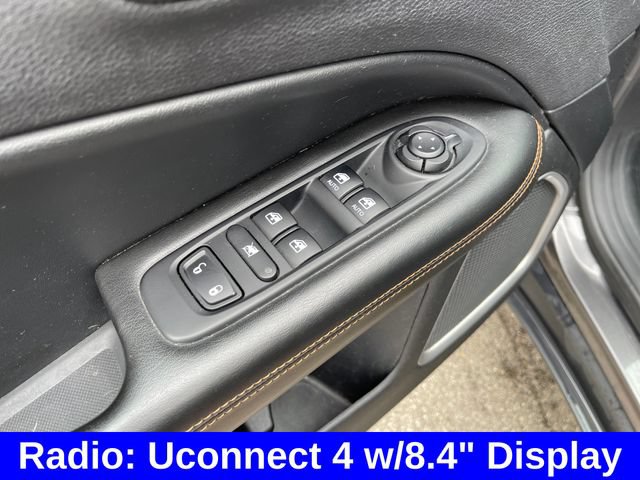 Used 2020 Jeep Compass Limited AWD/4WD image 11