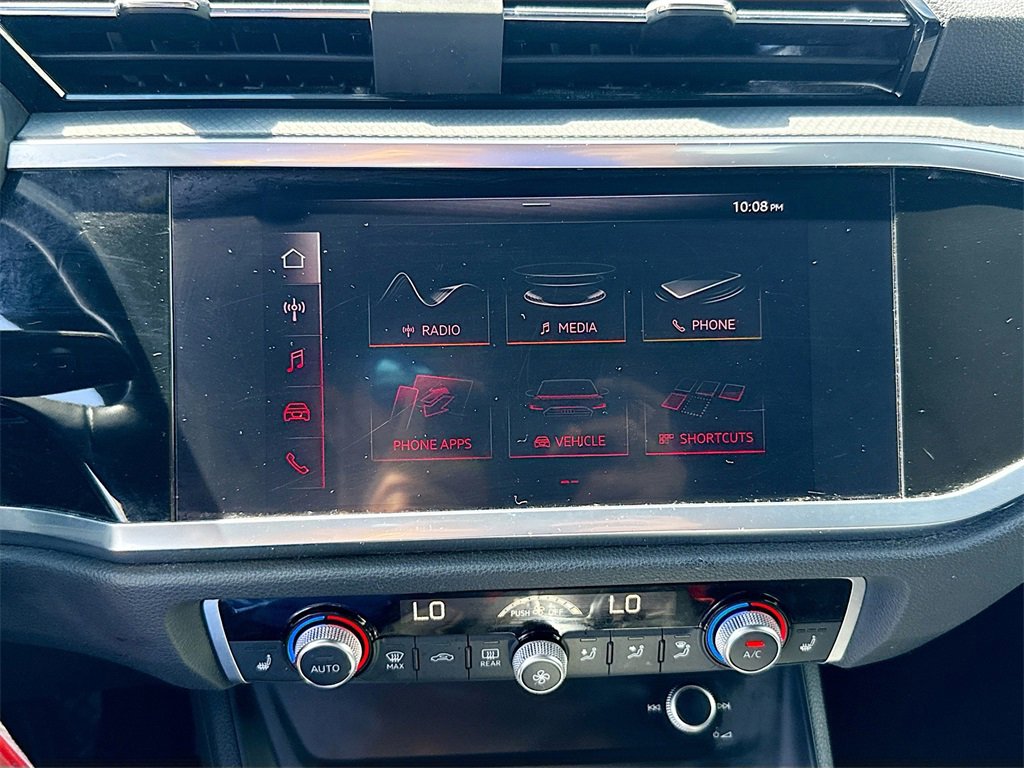 Used 2021 Audi Q3 2.0T Premium image 16