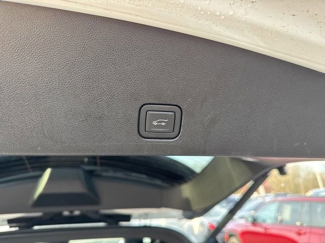 Certified 2024 Cadillac XT6 Sport w/ LPO, Floor Liner Package image 22