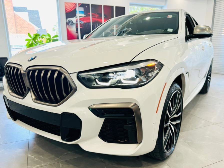 Used 2023 BMW X6 M50i w/ Parking Assistance Package image 3