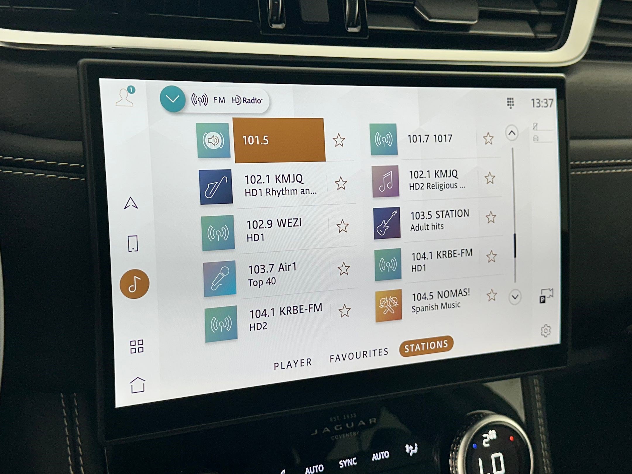 New 2026 Jaguar F-PACE R-Dynamic S image 23
