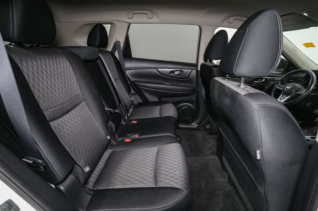 Used 2020 Nissan Rogue SV AWD/4WD image 19