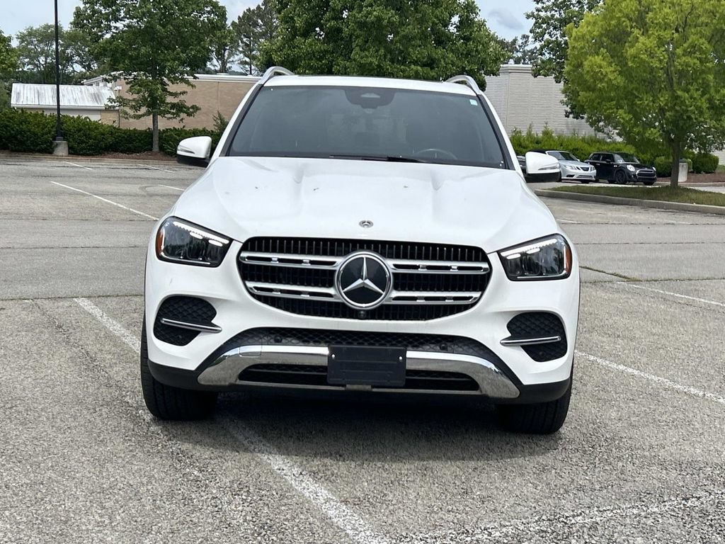 Used 2024 Mercedes-Benz GLE 450e 4MATIC image 2