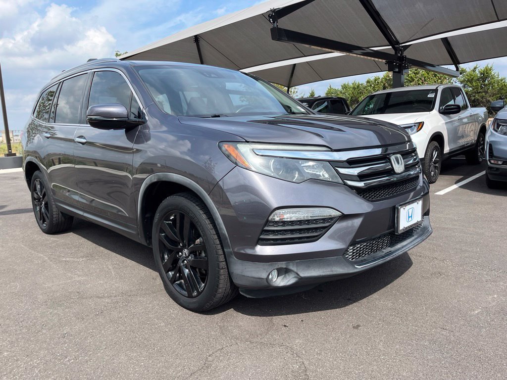 Used 2017 Honda Pilot Elite image 3