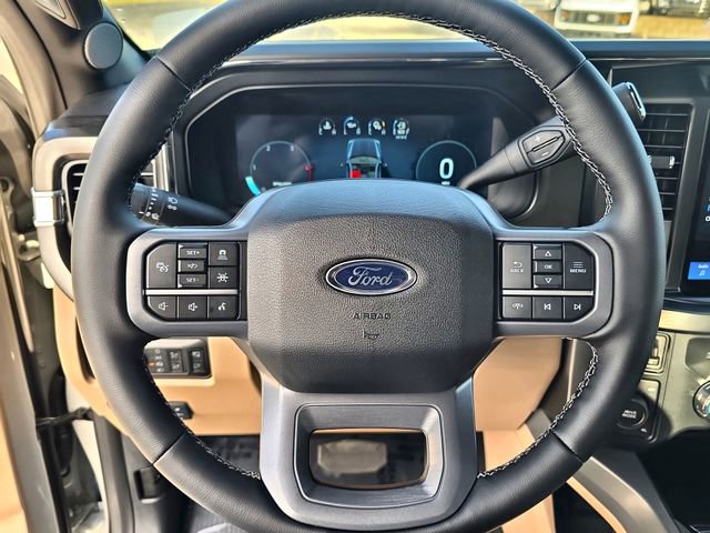 New 2026 Ford F350 Lariat w/ Black Appearance Package image 21