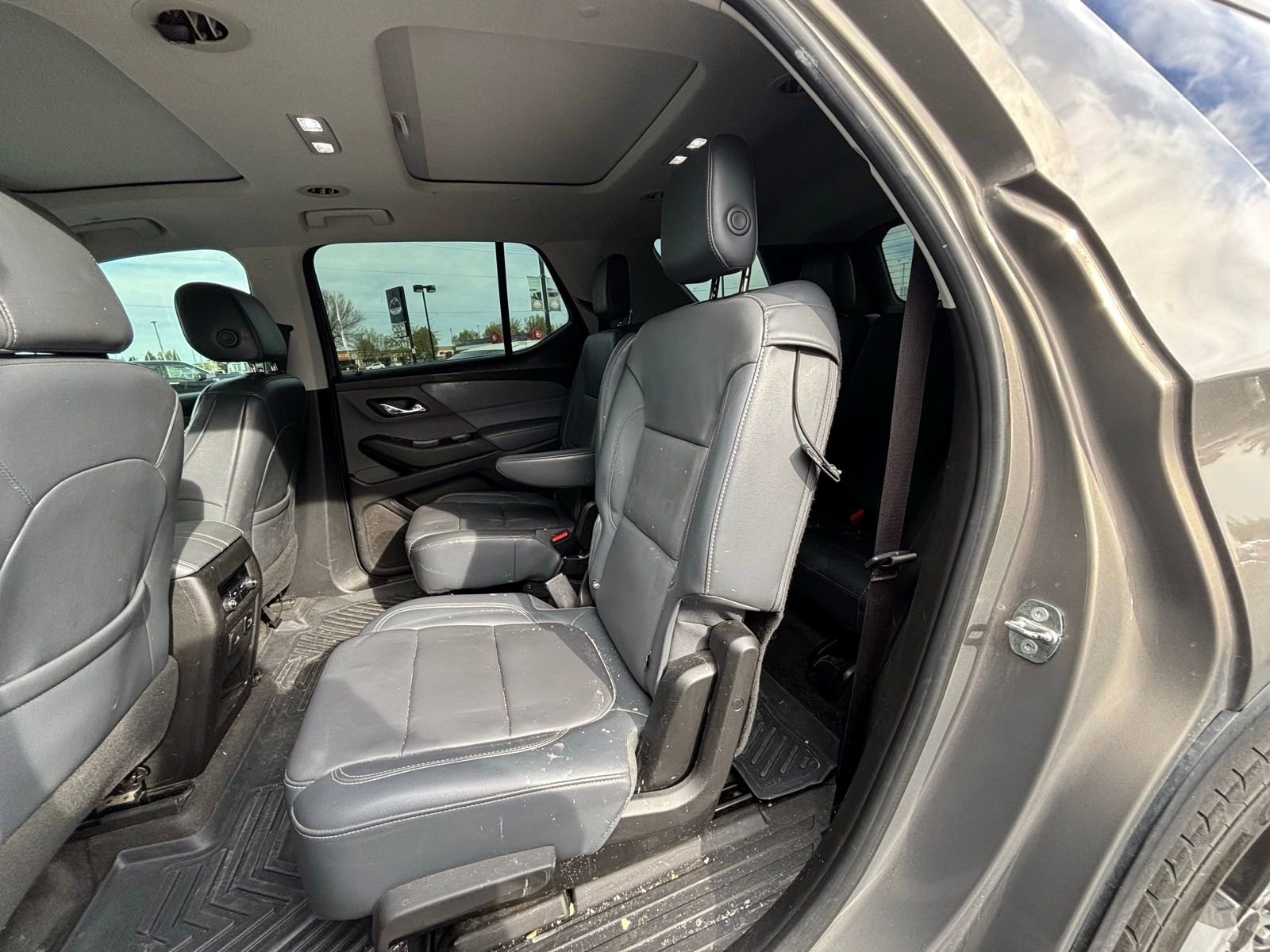 Used 2018 Chevrolet Traverse LT AWD/4WD image 15