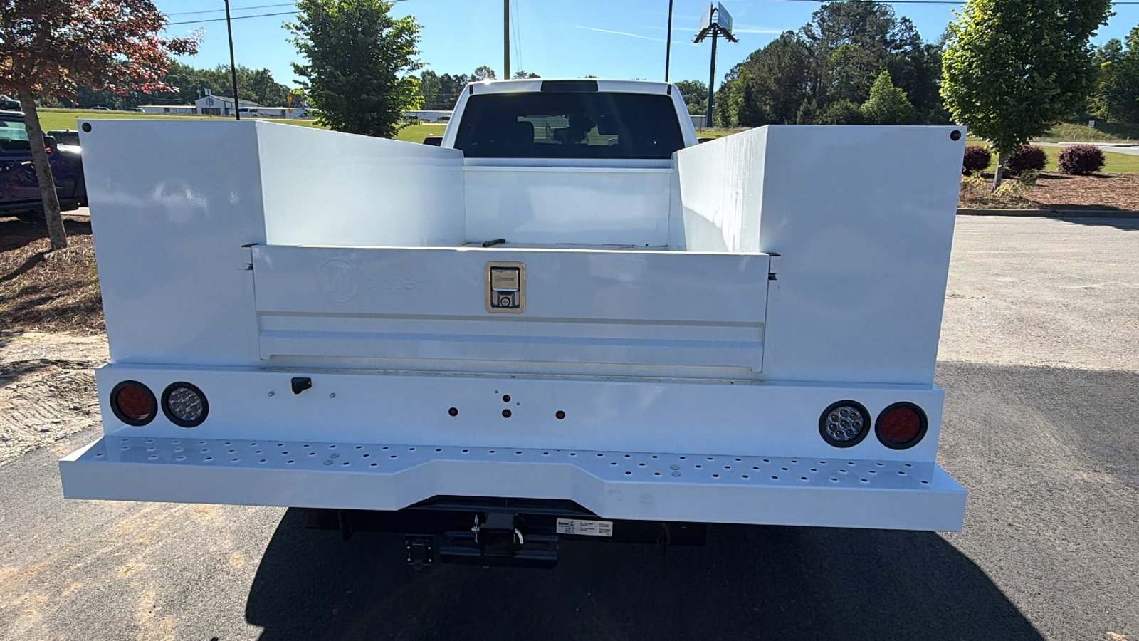 New 2026 RAM 5500 Tradesman w/ Chrome Appearance Group AWD/4WD image 9