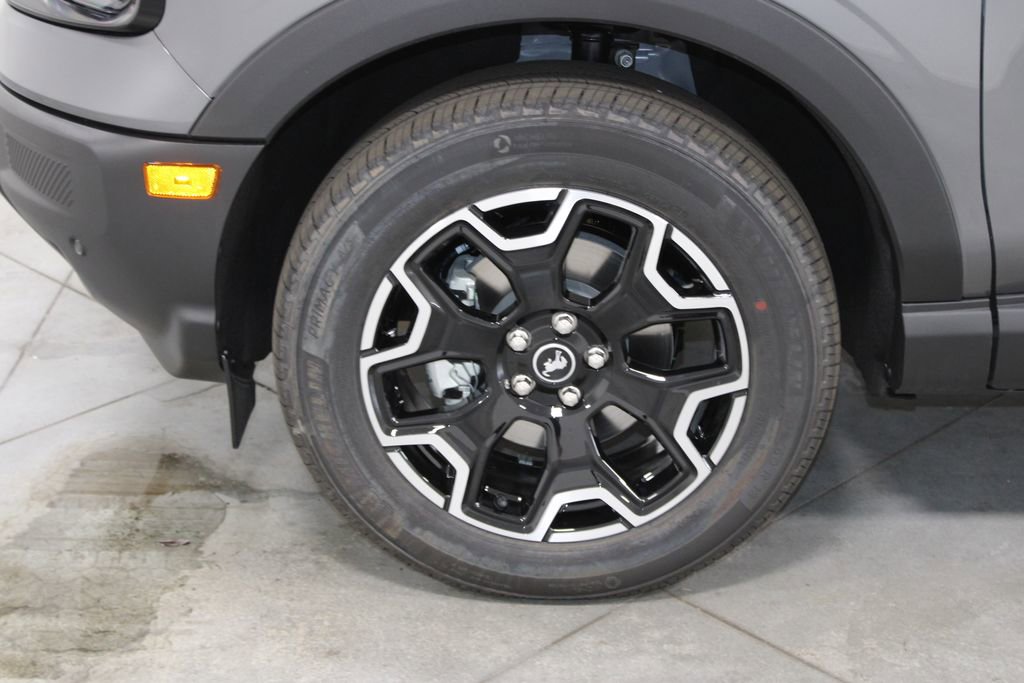 New 2025 Ford Bronco Sport Outer Banks w/ Outer Banks Tech Package+ image 16