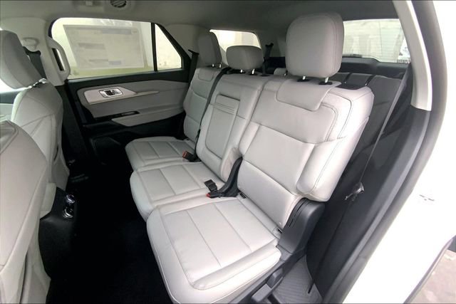 New 2026 Ford Explorer Active w/ Active Comfort Package image 10