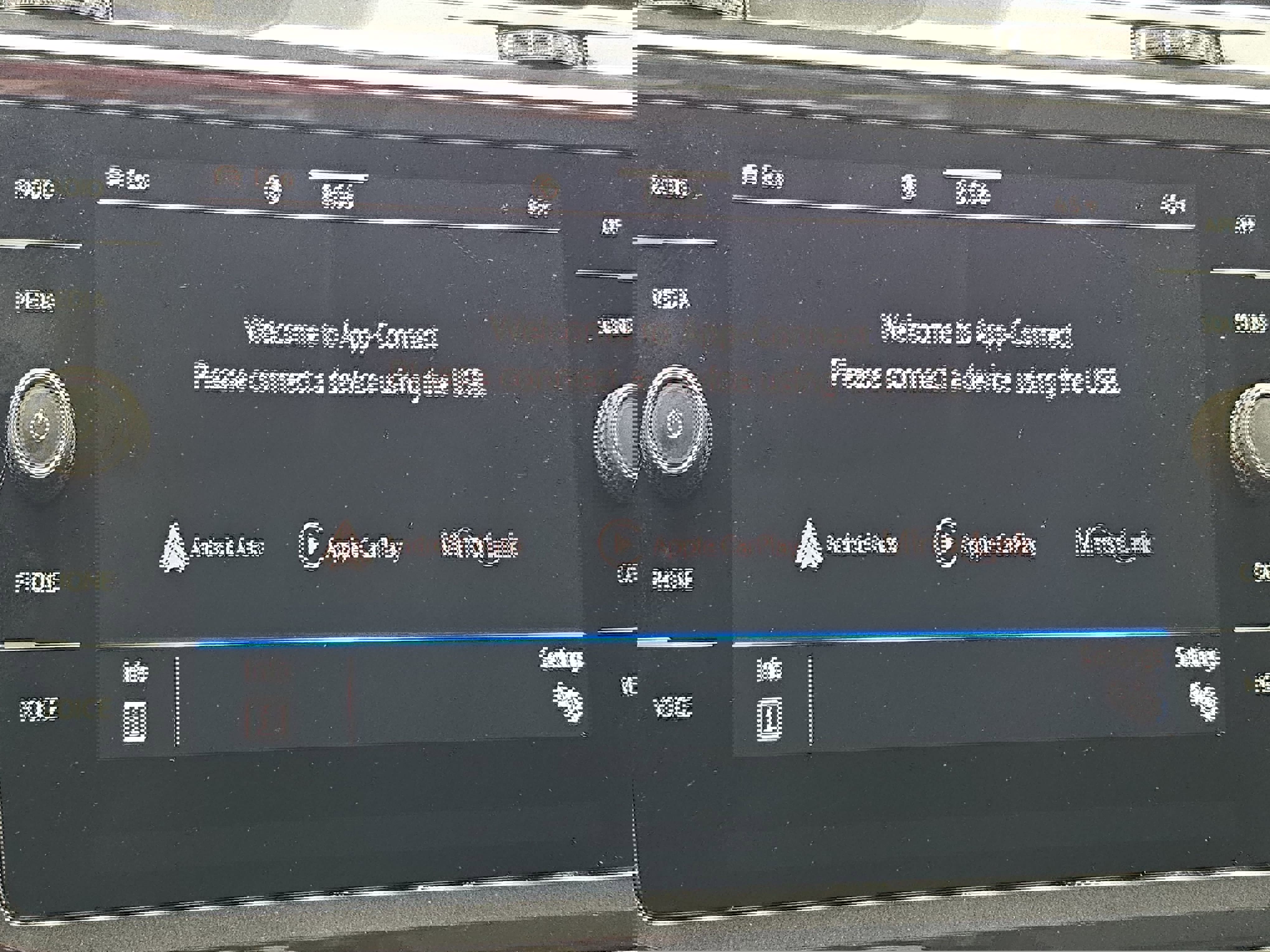 Used 2022 Volkswagen Tiguan SE w/ Panoramic Sunroof Package image 22