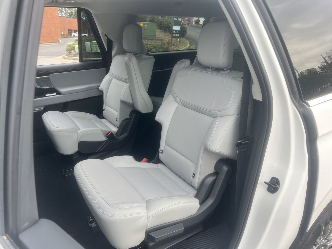 New 2026 Ford Expedition Max Platinum AWD/4WD image 18