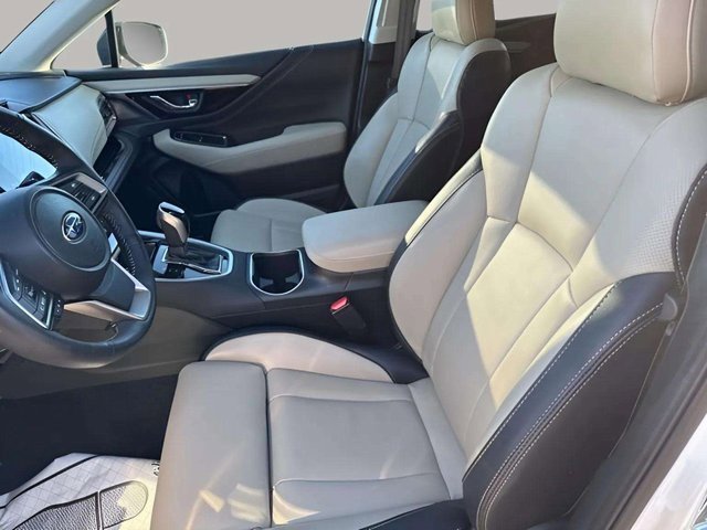 Certified 2025 Subaru Outback Limited image 15