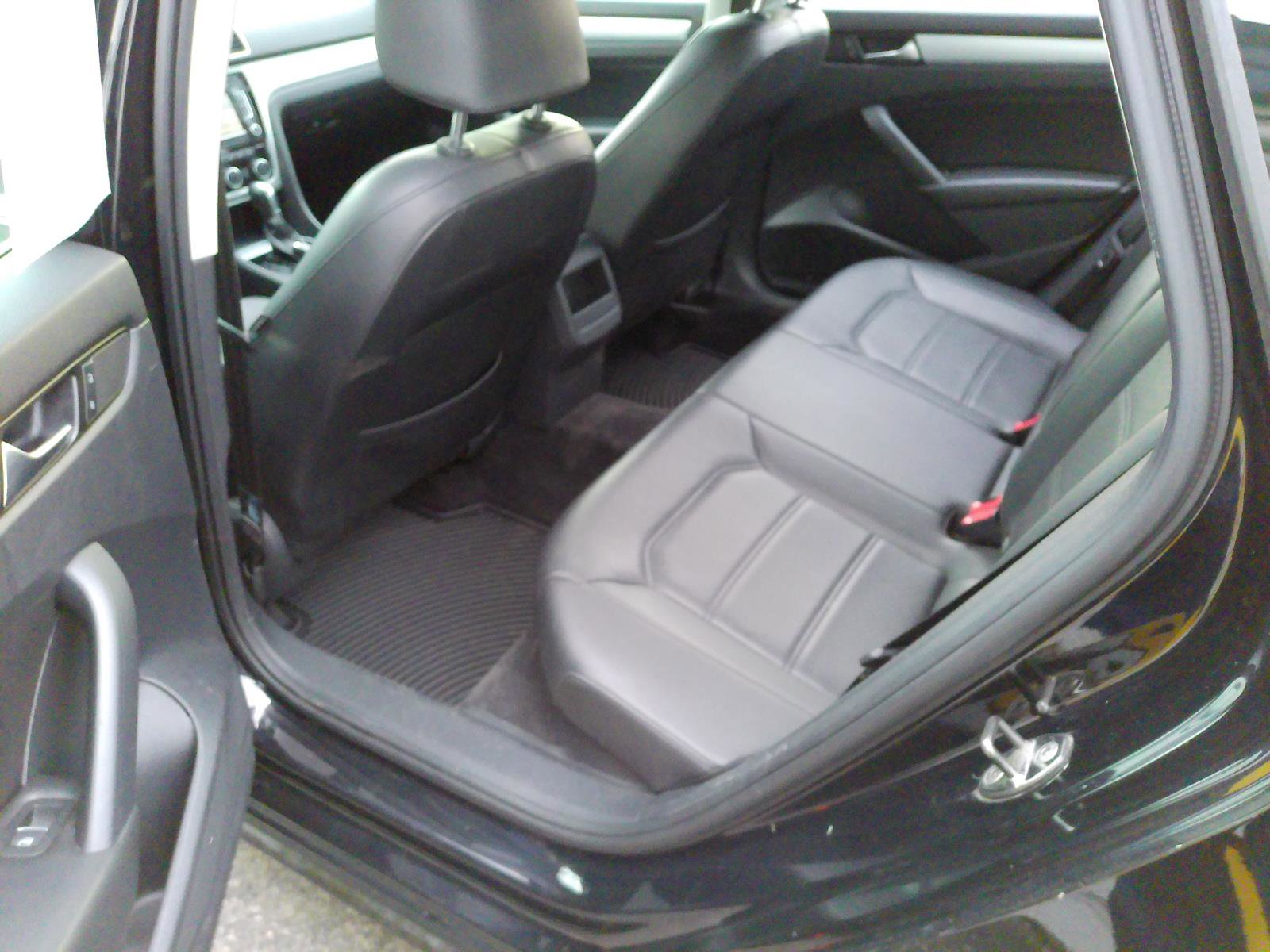 Used 2012 Volkswagen Passat 2.5 SE image 26