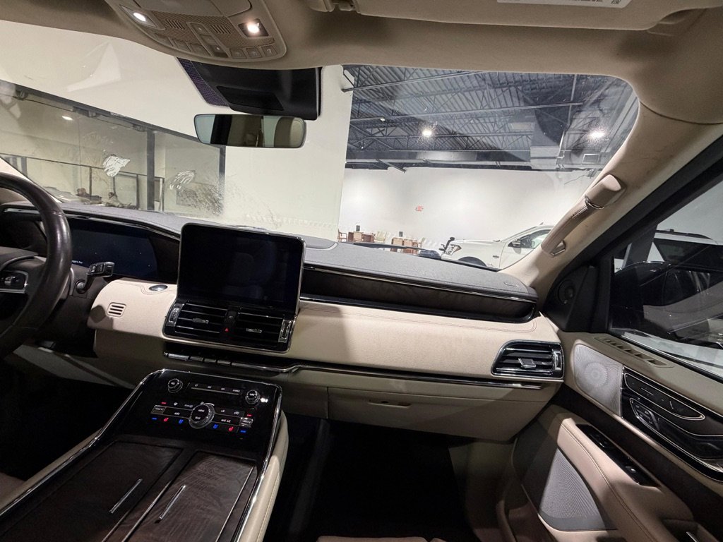 Used 2019 Lincoln Navigator L Reserve w/ Cargo Package image 33