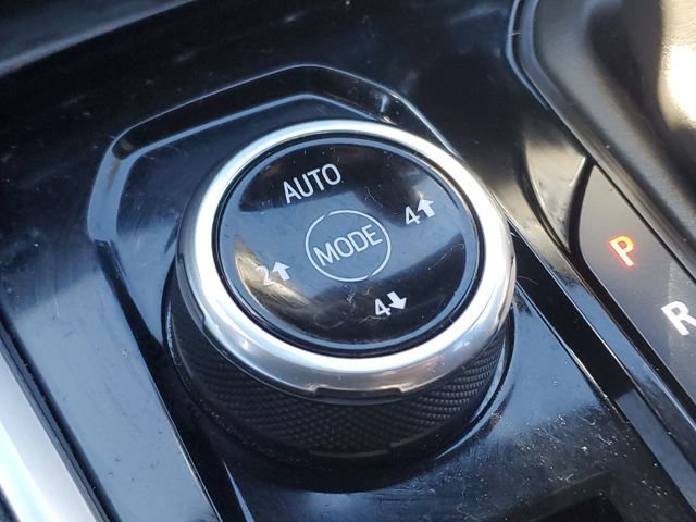 Used 2023 Chevrolet Colorado Z71 w/ Z71 Convenience Package 2 image 22