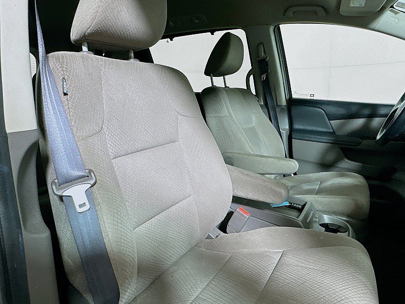 Used 2016 Honda Odyssey SE image 28