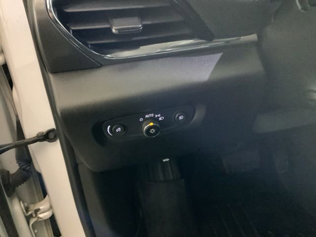 Used 2018 Chevrolet Traverse Premier AWD/4WD image 19