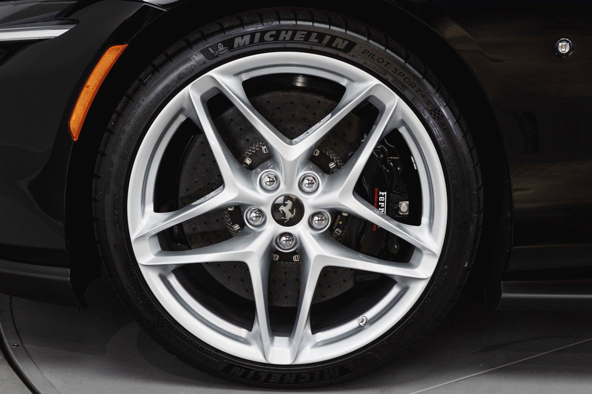 Certified 2024 Ferrari Roma Spider RWD image 22