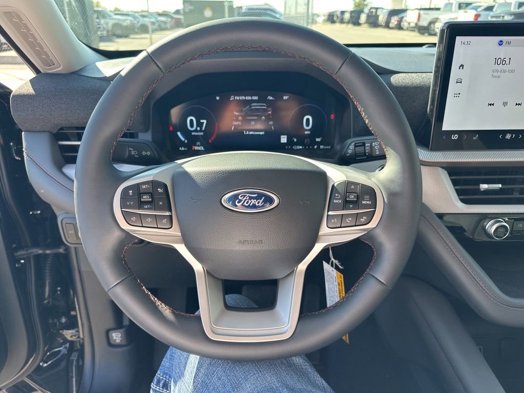New 2026 Ford Explorer Active image 17