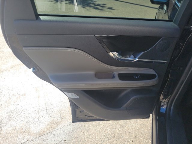 Certified 2024 Lincoln Corsair AWD w/ Equipment Group 101A image 19