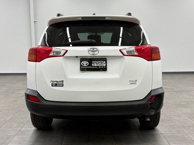 Used 2013 Toyota RAV4 XLE AWD/4WD image 3