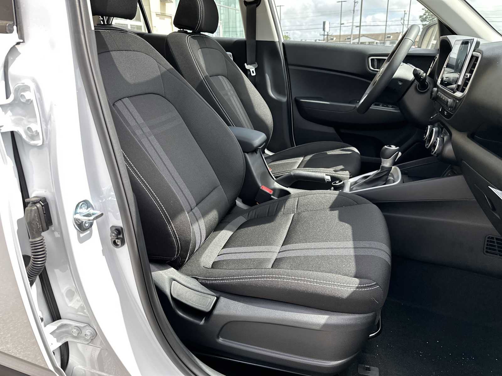 New 2026 Hyundai Venue SEL image 24