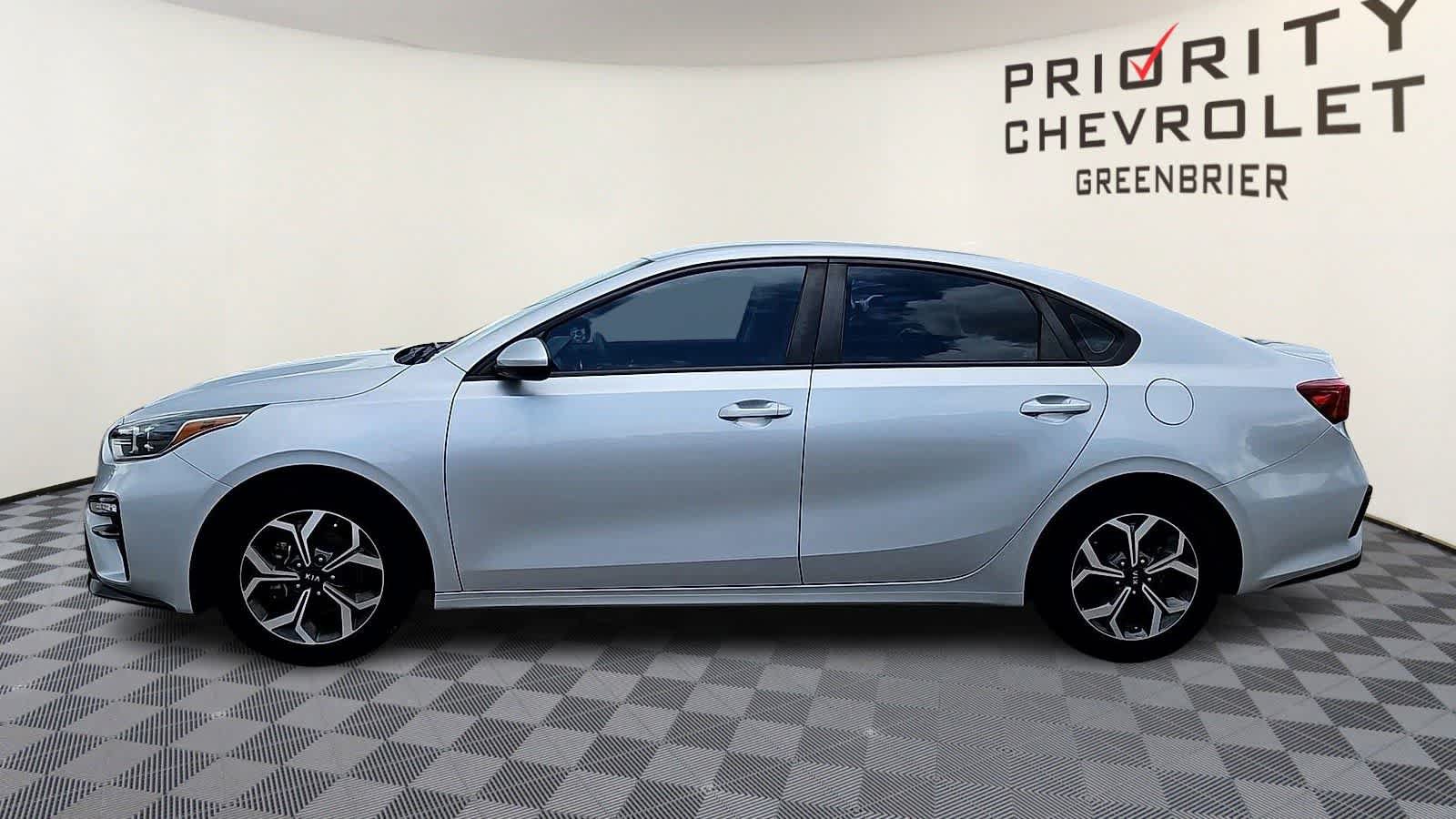 Used 2020 Kia Forte LXS FWD image 5