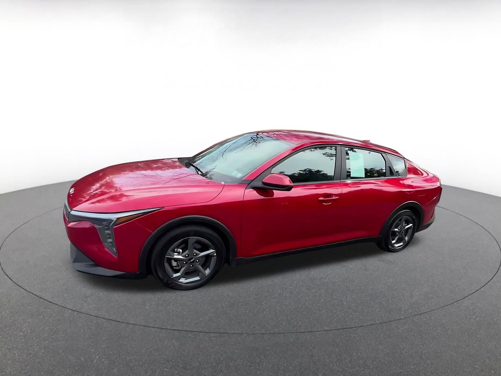 Used 2025 Kia K4 LXS image 8