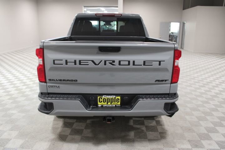 Used 2024 Chevrolet Silverado 1500 RST w/ Dark Appearance Package AWD/4WD image 10