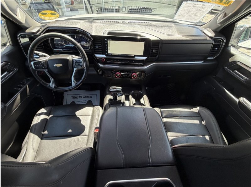 Used 2023 Chevrolet Silverado 1500 LTZ RWD image 29