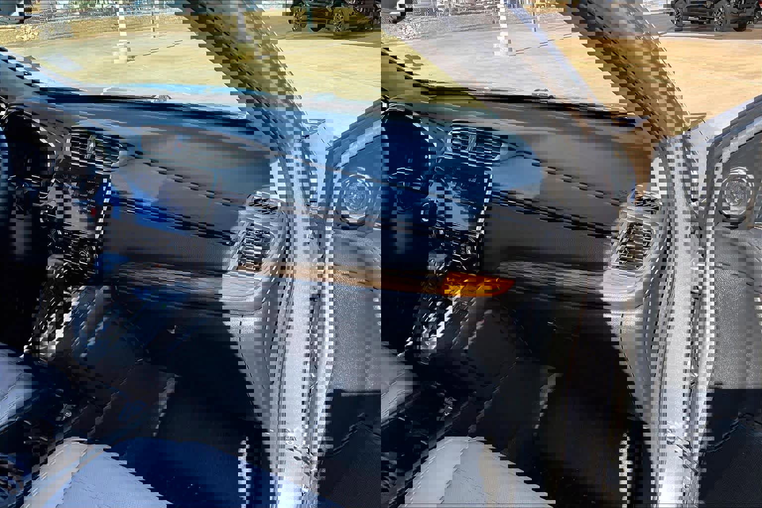 Used 2018 Honda CR-V Touring image 18