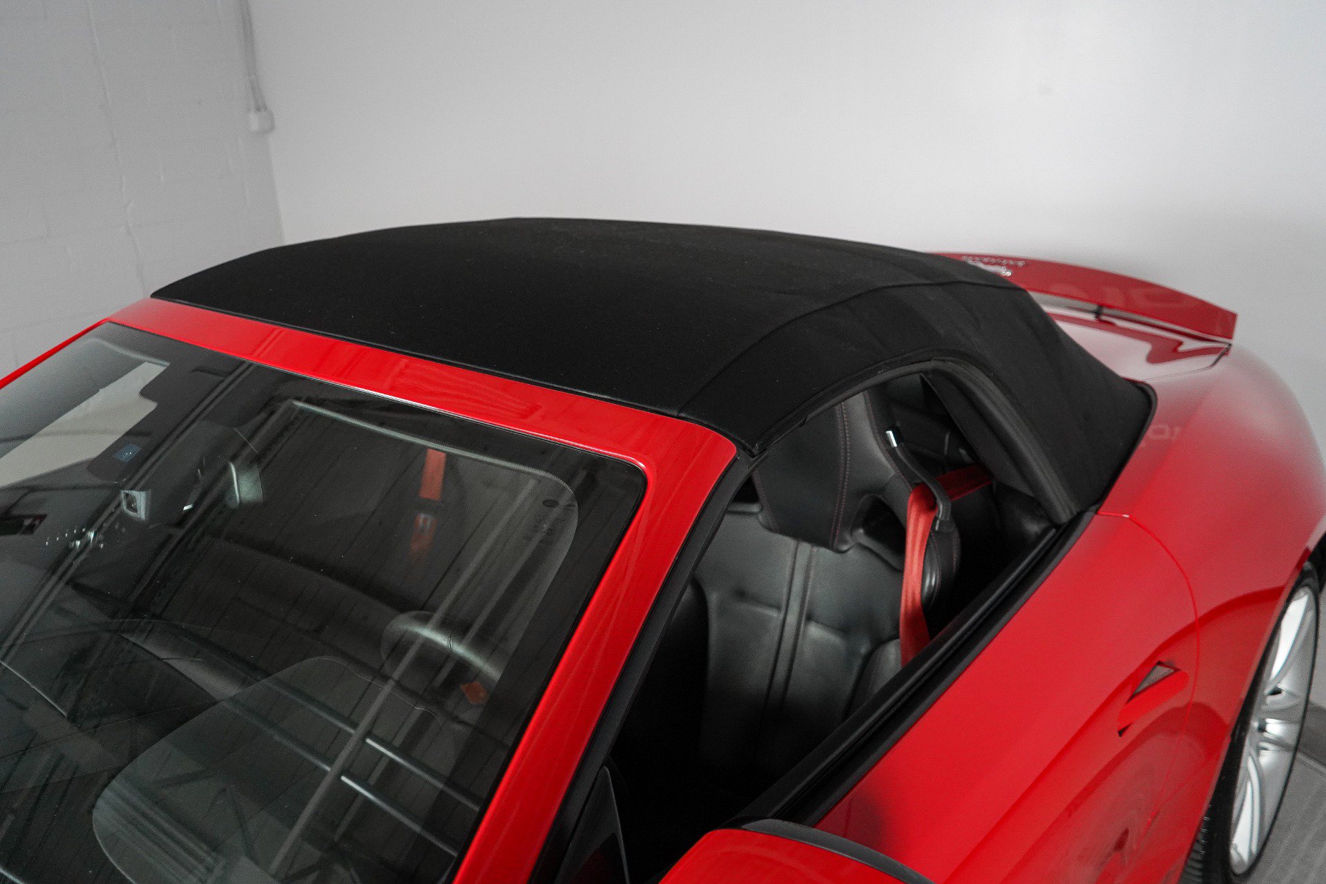 Used 2014 Jaguar F-TYPE S RWD image 46