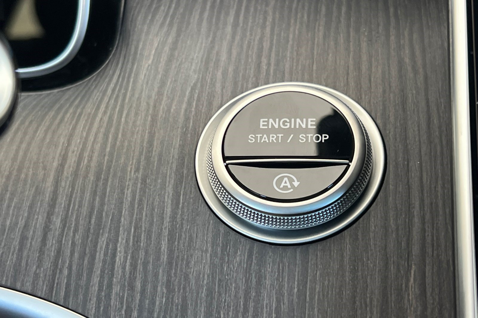 New 2026 Mercedes-Benz CLE 300 4MATIC Coupe image 14