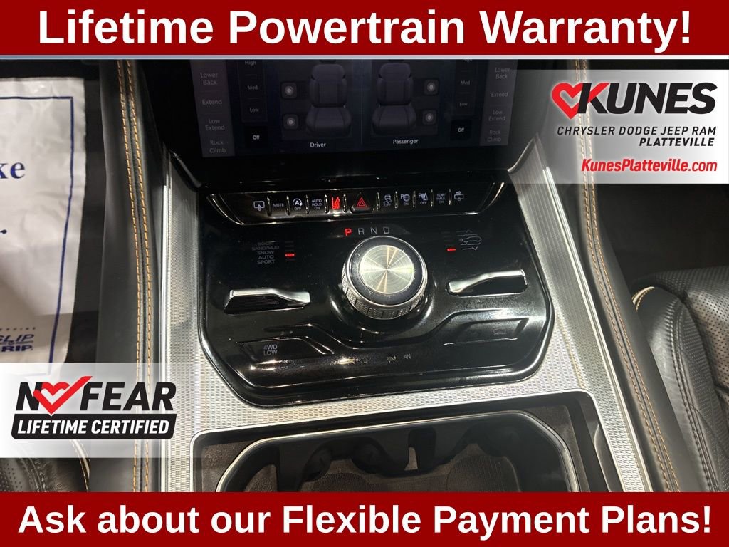 Used 2023 Jeep Grand Wagoneer L Series III w/ HD Trailer Tow Package image 28