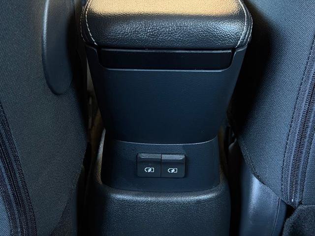 Certified 2025 Nissan Kicks Play S FWD image 13