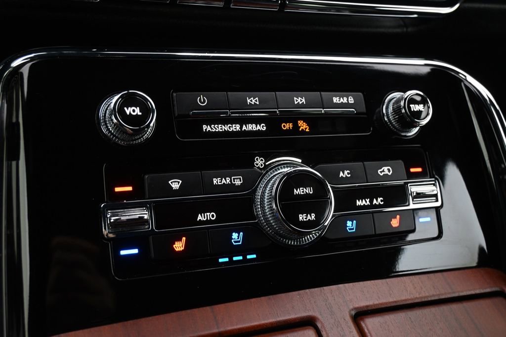 Used 2023 Lincoln Navigator Reserve image 31