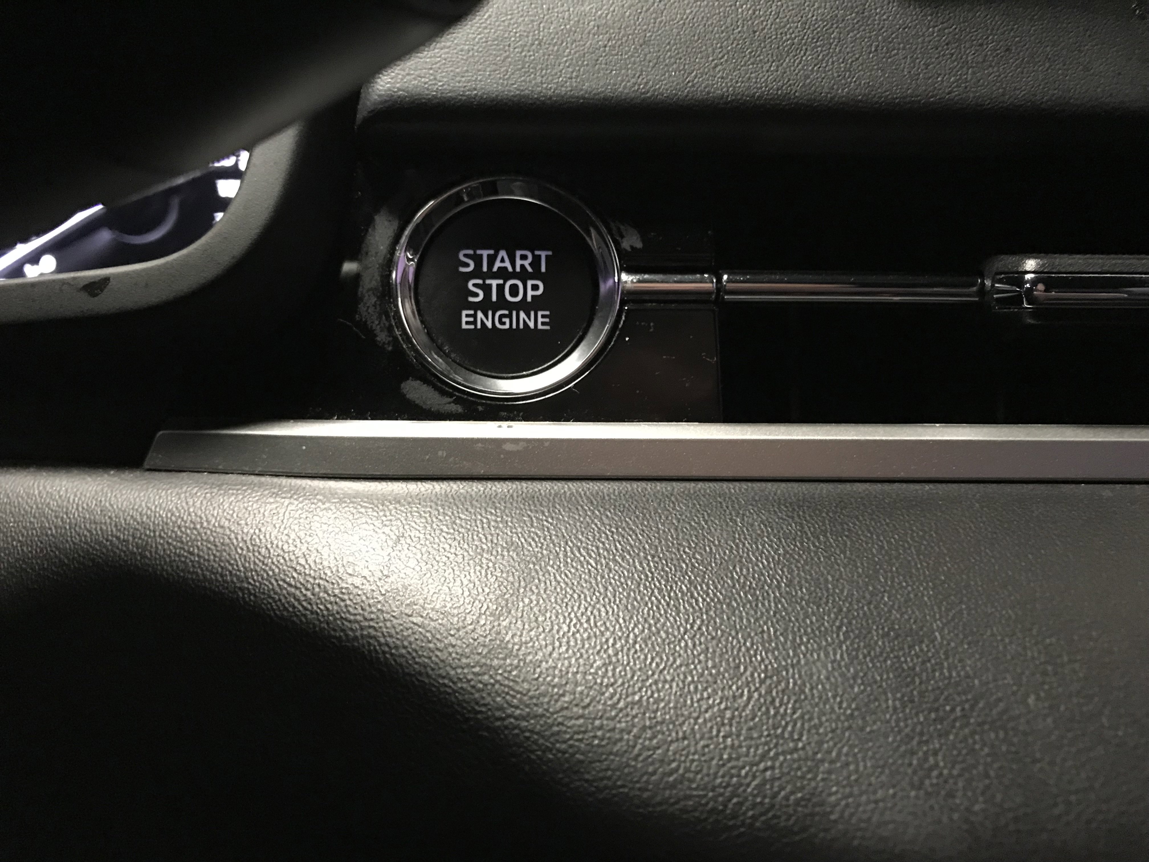 Used 2022 Mitsubishi Outlander SE image 19