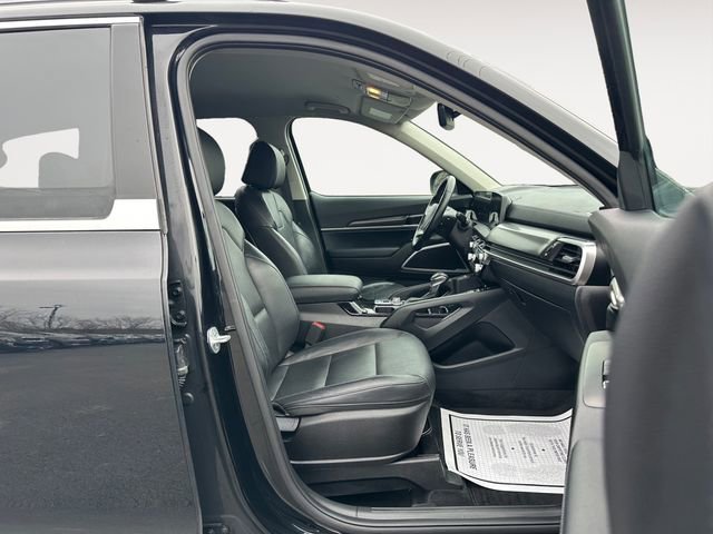 Used 2023 Kia Telluride S image 15