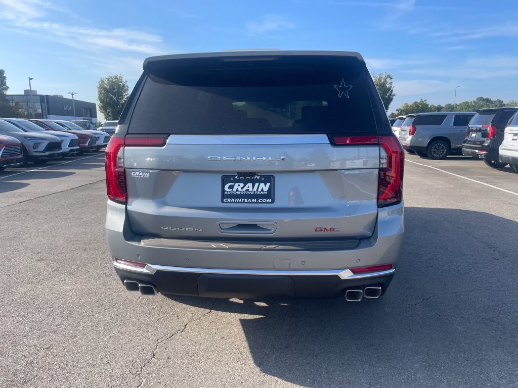New 2026 GMC Yukon Denali w/ Advanced Technology Package AWD/4WD image 7