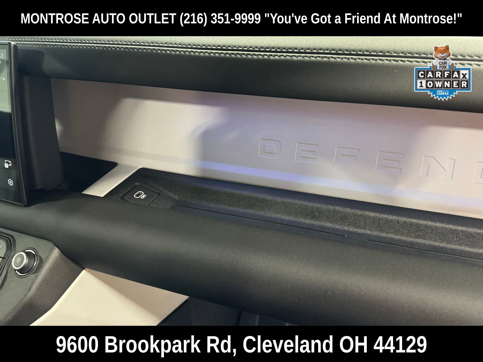 Used 2025 Land Rover Defender 90 X-Dynamic SE image 51