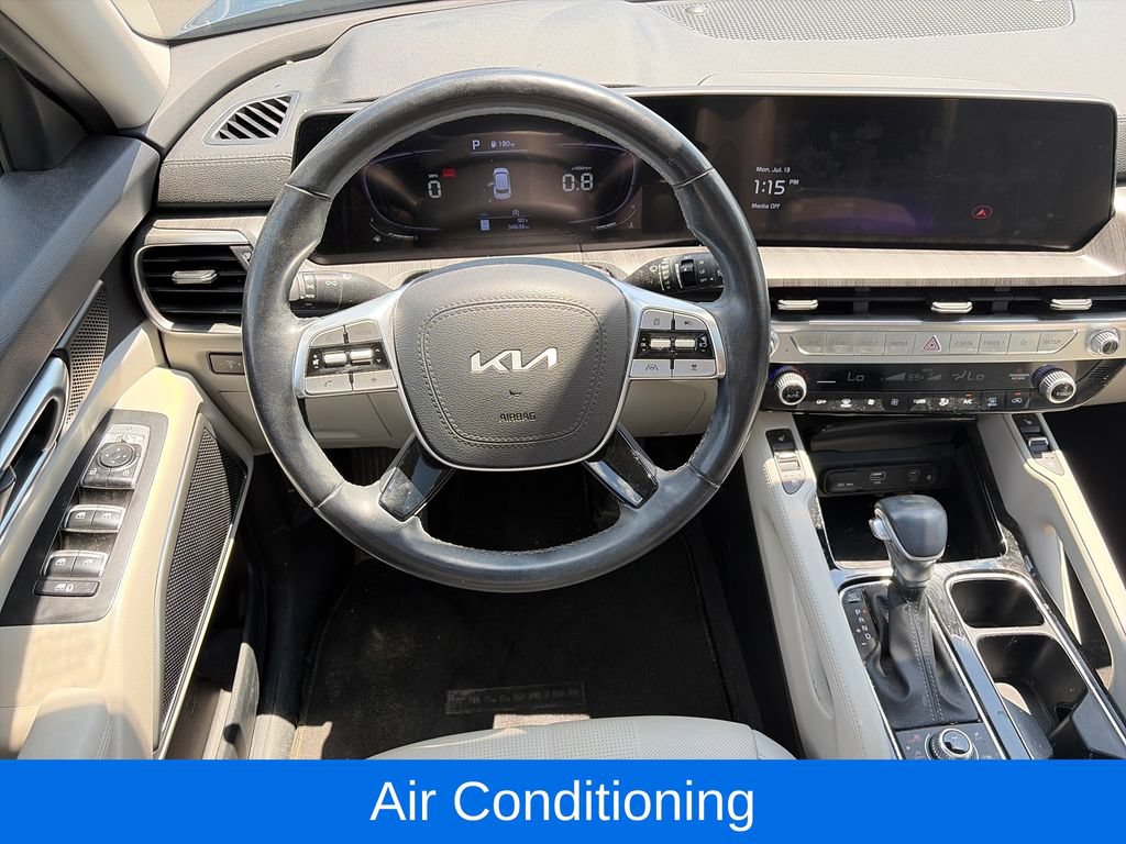 Used 2023 Kia Telluride EX w/ EX Captain's Chair Package AWD/4WD image 13