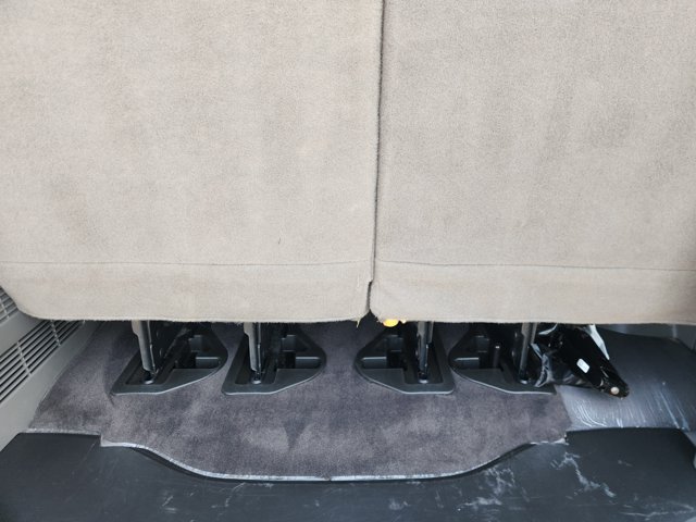 Used 2025 Chevrolet Express 3500 LS RWD image 35